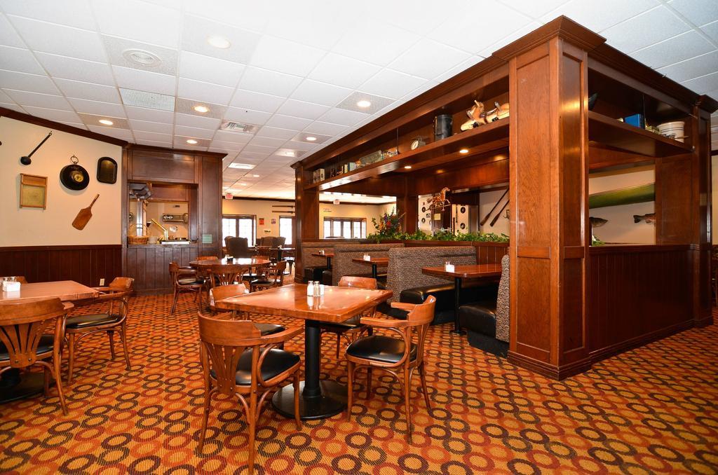 Red Lion Hotel Farmington Buitenkant foto
